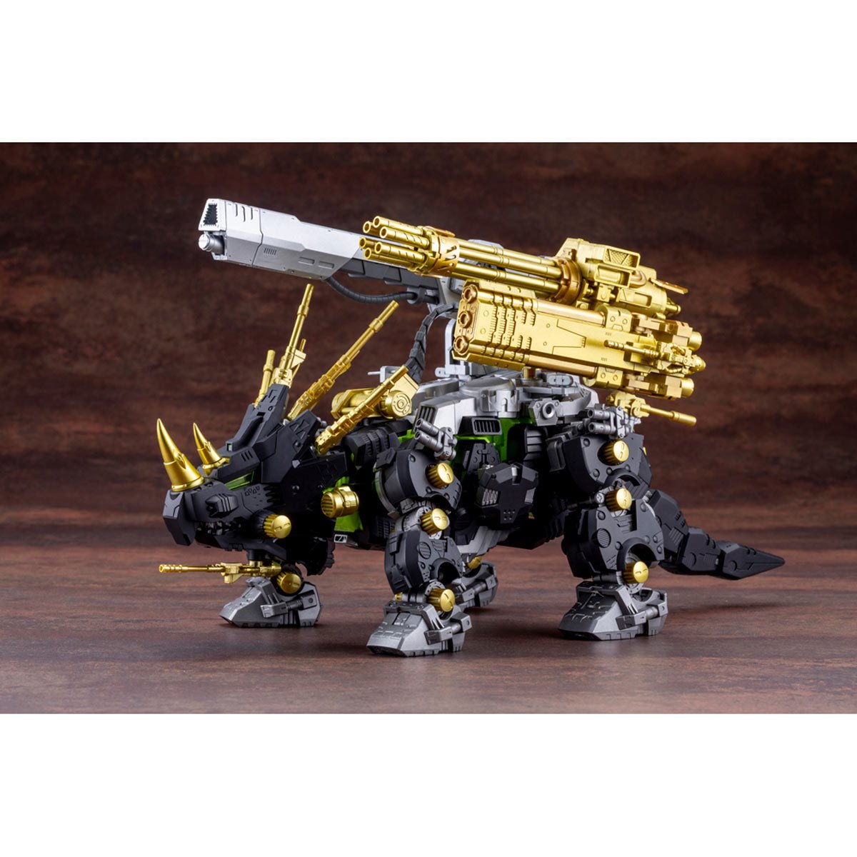 Zoids: New Century Dark Horn Harry Special (2001 Re/Color) 1:72 Scale Highend Master Model Kit Pre-Order Now